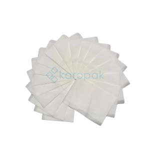 SERWETKI 17x17 DYSPENSER MINISERVICE 1/4  (op/2000szt.)